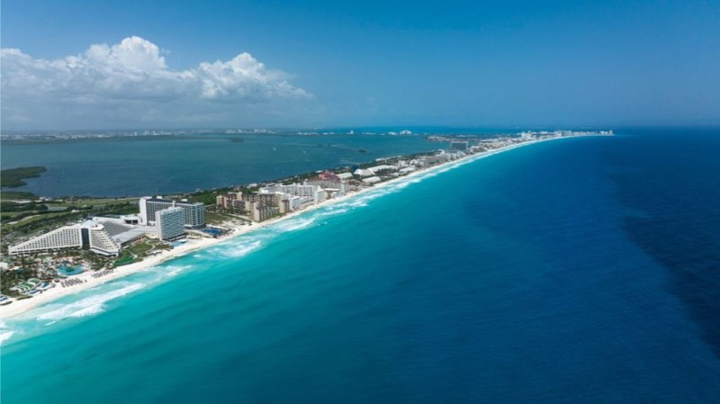 Why Cancun is a Key piece in the Mexican Caribbean?