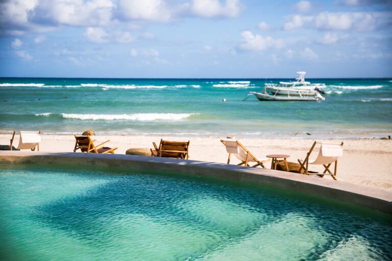 Descubre el estilo de vida de tus sueños en Corasol, Playa del Carmen.