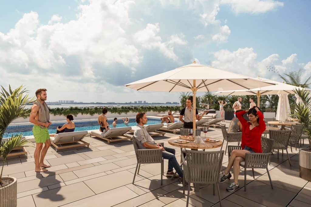 Luxury swimming pool and amenities at Anetta Residences Cancun